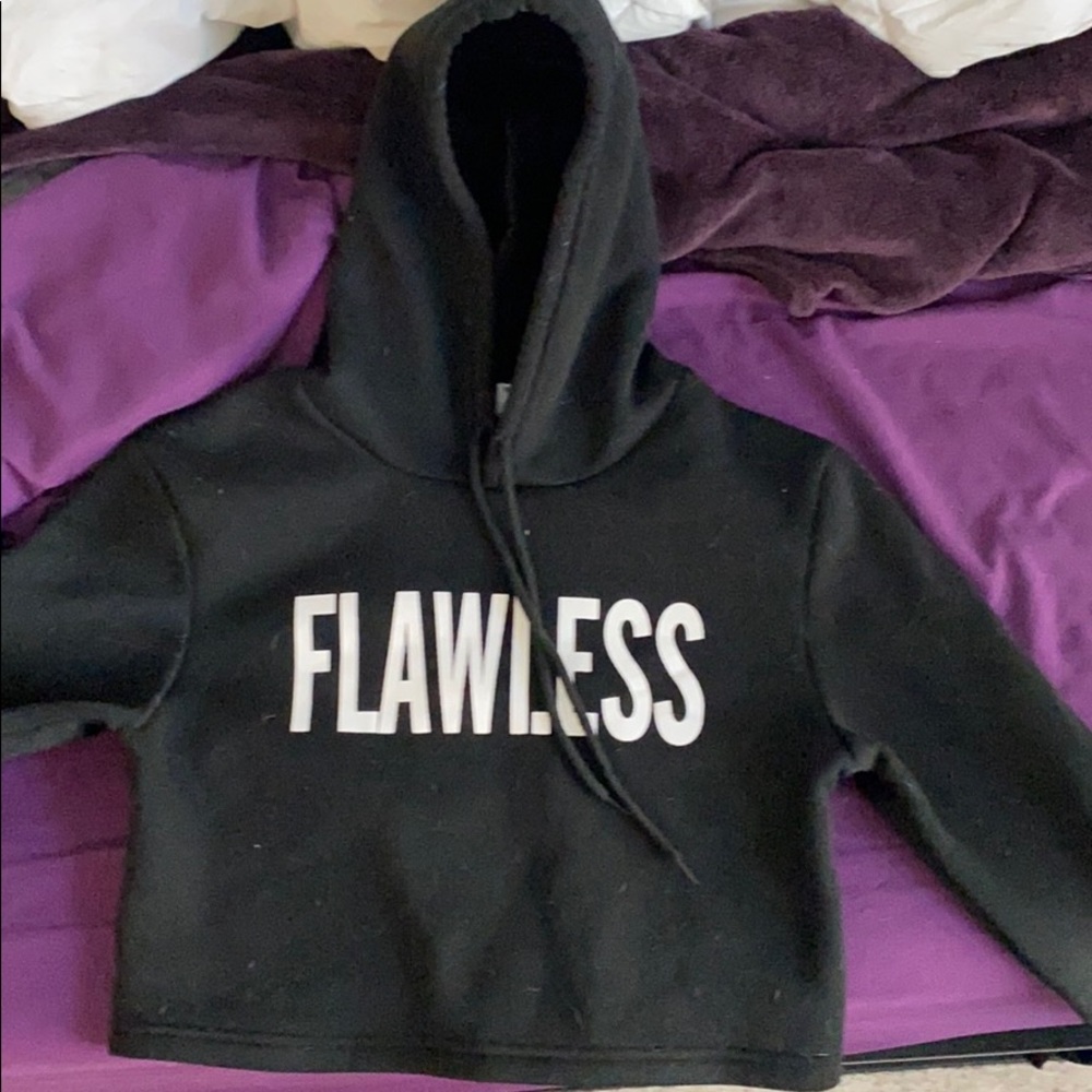 crop hoodie